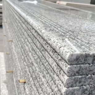昌都芝麻白楼梯踏步 花岗岩楼梯板材