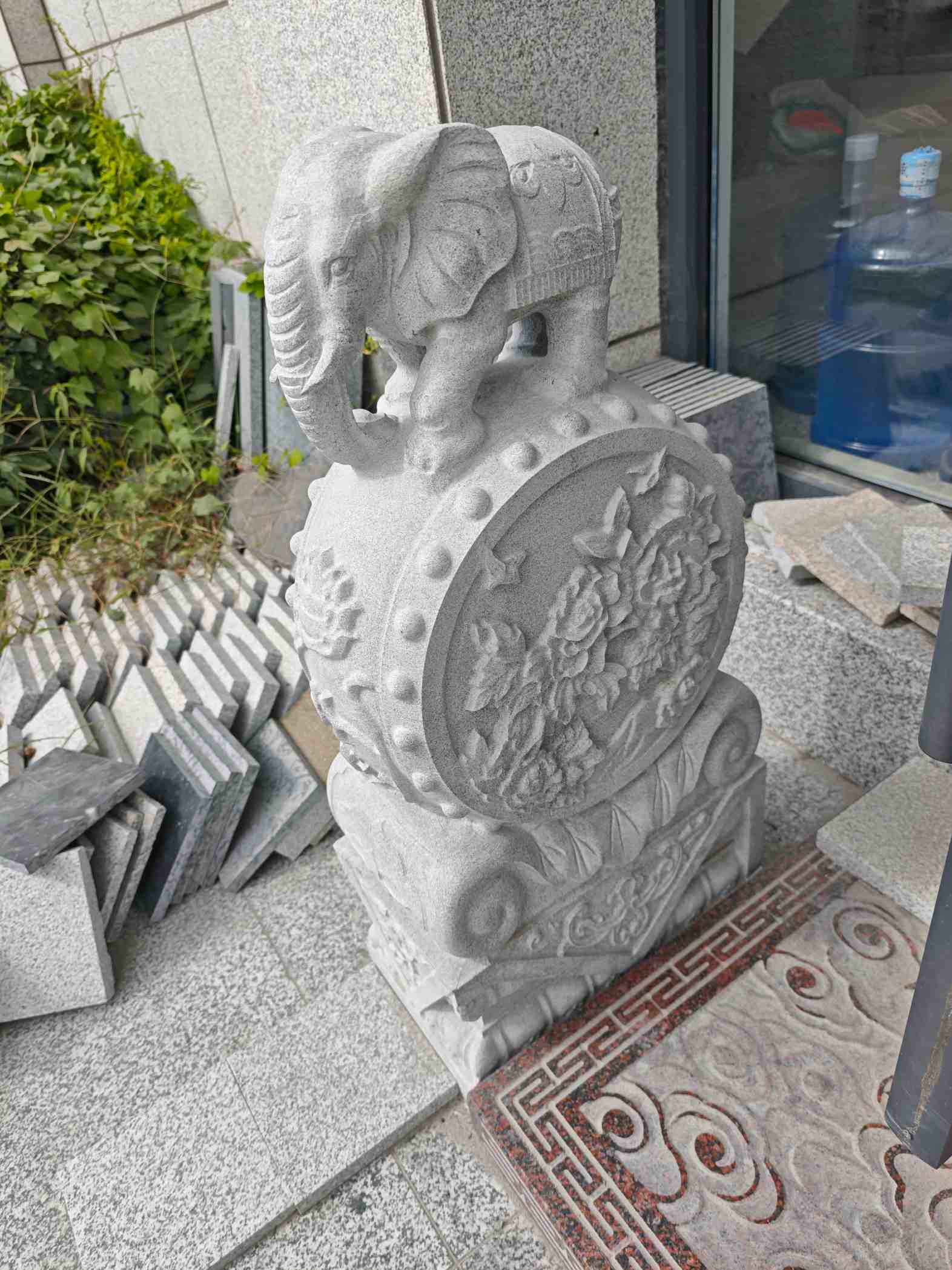 昌都芝麻白抱鼓石 庭院抱鼓石