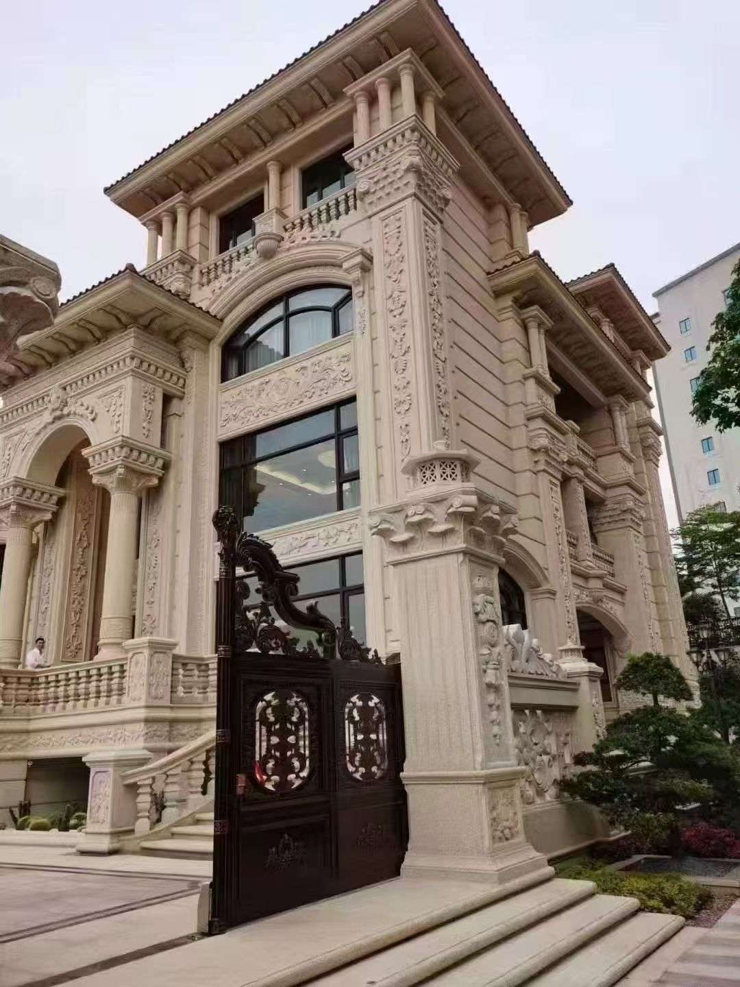 昌都黄金麻别墅外墙异形定制