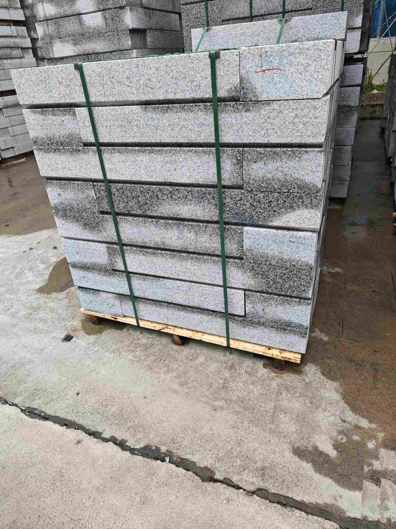 昌都芙蓉白路牙石，马路牙子