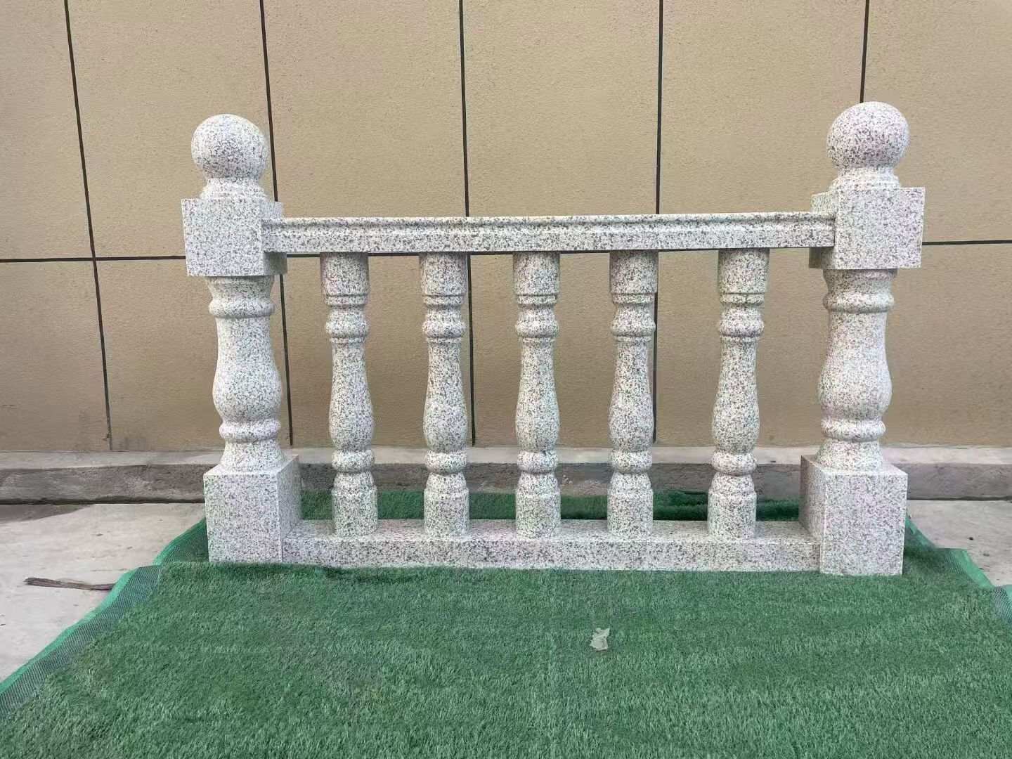 昌都芝麻白阳台栏杆 花岗岩栏杆
