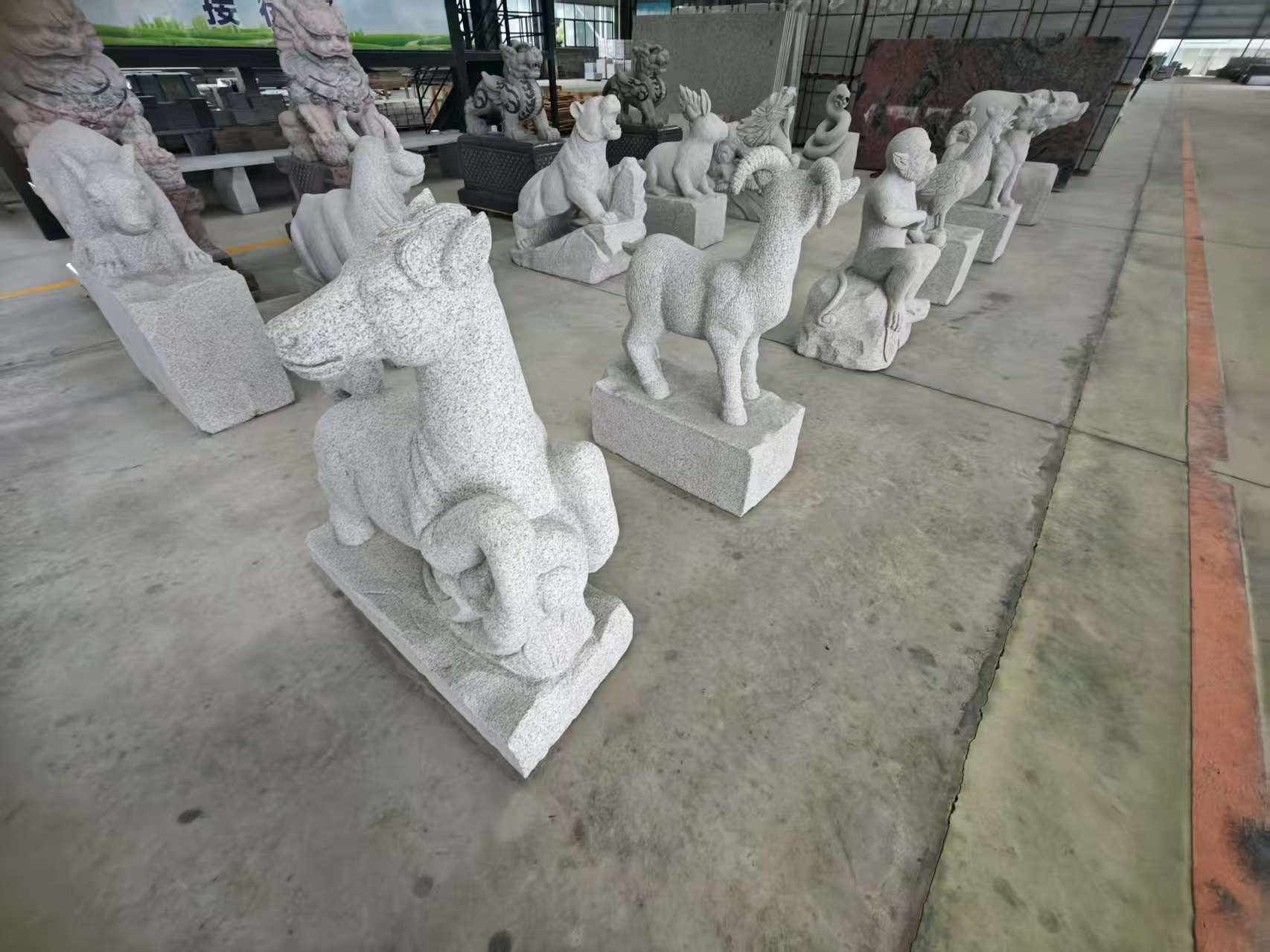 昌都芝麻白雕刻 十二生肖 异形雕刻